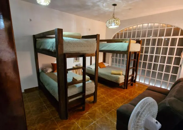 Casa 18 Personas Con Ac, Cocina Y A 10 Min De La Playa Holiday home *